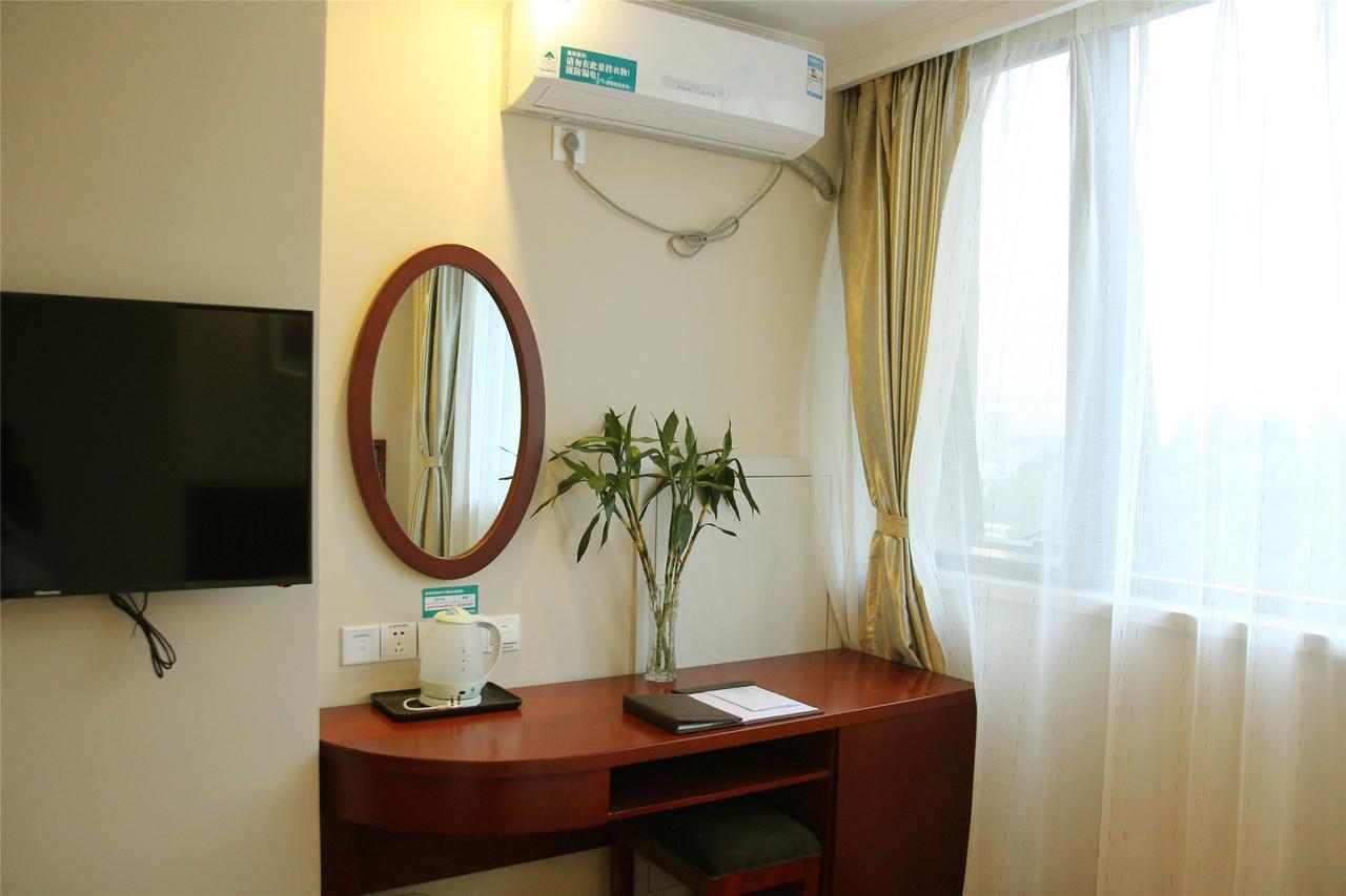 Shell Shanghai Pudong Xin District Huanglou Town Furong Road Ngoại thất bức ảnh